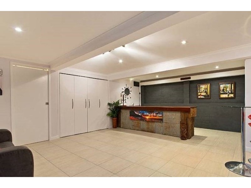 82 Narellan Street, Arana Hills QLD 4054