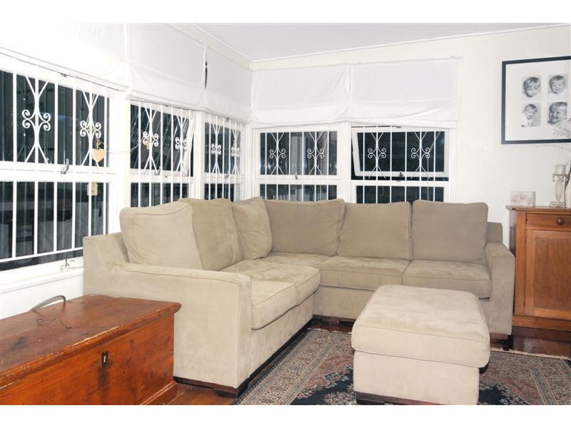 3 Broadland Street, The Gap QLD 4061