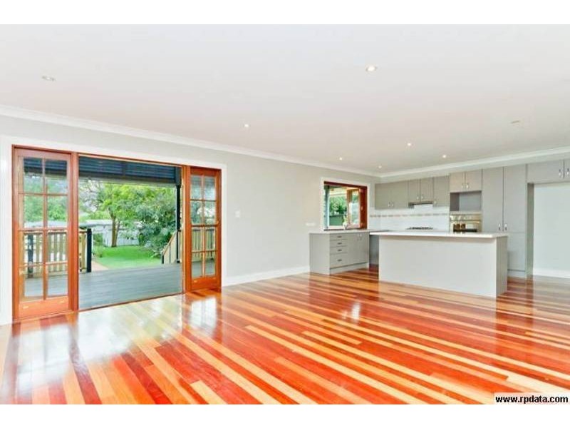 112 McConaghy Street, Mitchelton QLD 4053