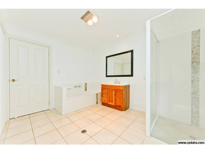 112 McConaghy Street, Mitchelton QLD 4053