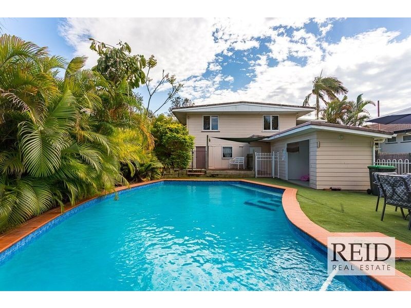 12 Eastbourne Street, Chermside West QLD 4032