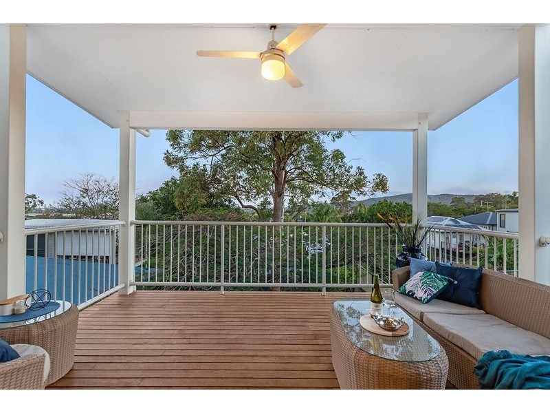 6 Deakin Street, Everton Park QLD 4053