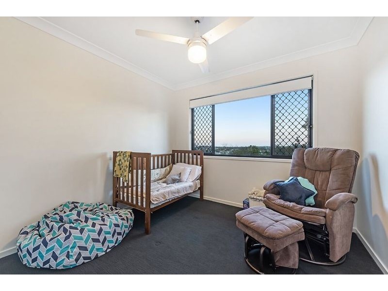 6 Deakin Street, Everton Park QLD 4053