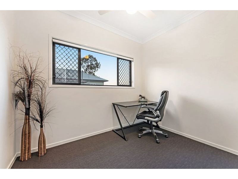 6 Deakin Street, Everton Park QLD 4053