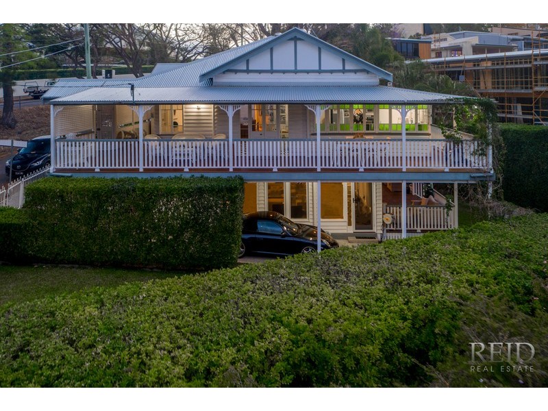 24 Walker Avenue, Teneriffe QLD 4005