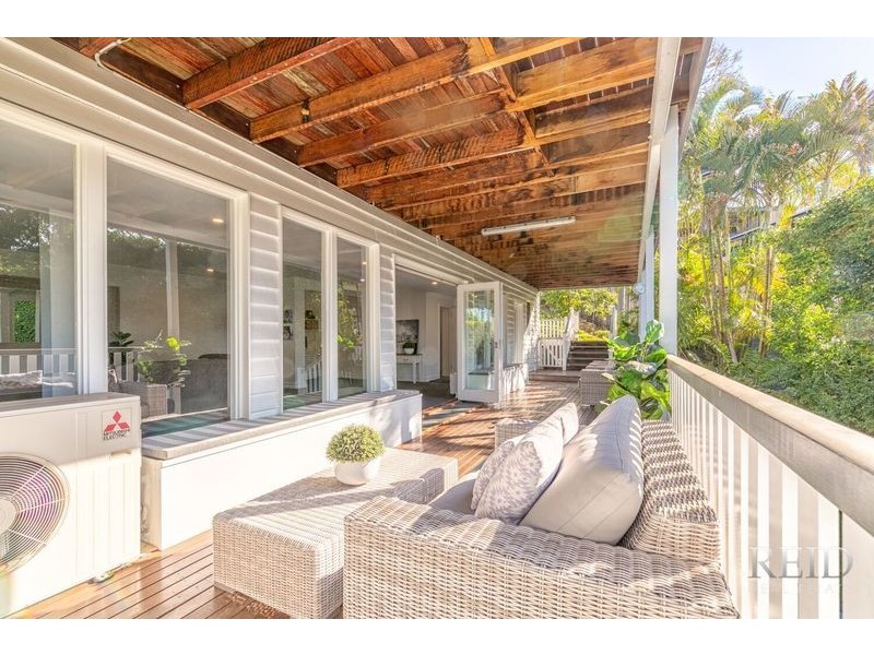 24 Walker Avenue, Teneriffe QLD 4005