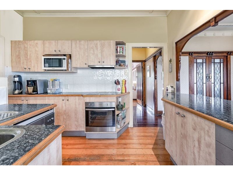 27 Terrace Street, Paddington QLD 4064