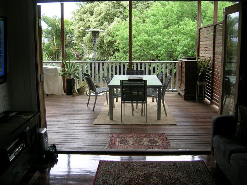 19 Farm Street, Newmarket QLD 4051