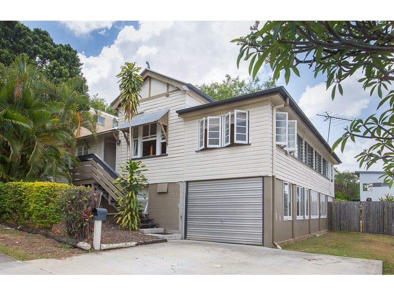 8 Pioneer Street, Toowong QLD 4066