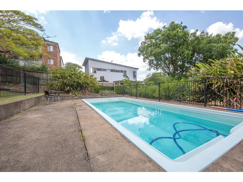 8 Pioneer Street, Toowong QLD 4066