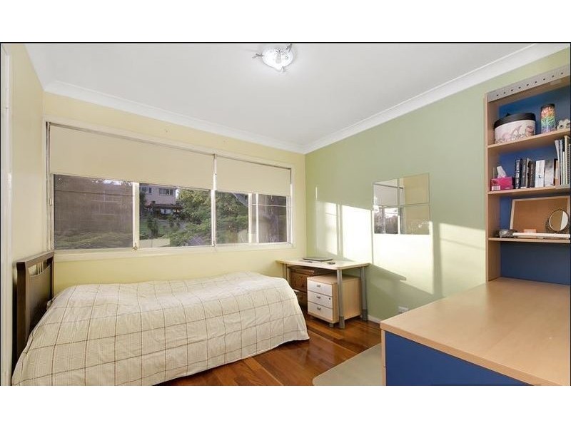 1 Eaglie Street, Chapel Hill QLD 4069