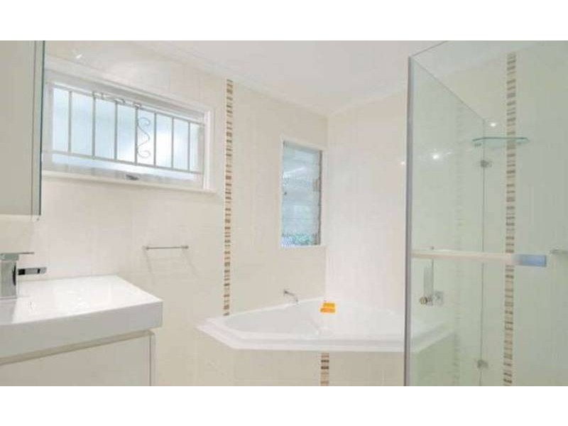 39 Glenbrae Street, The Gap QLD 4061