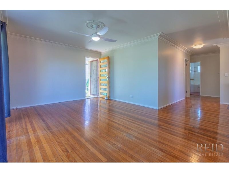 37 Chater Street, Carina QLD 4152