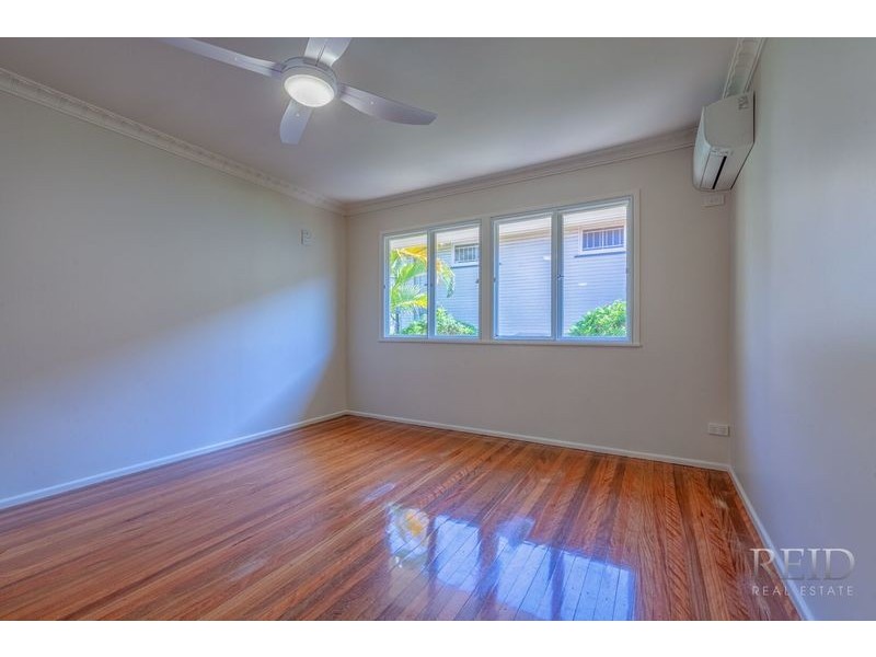 37 Chater Street, Carina QLD 4152