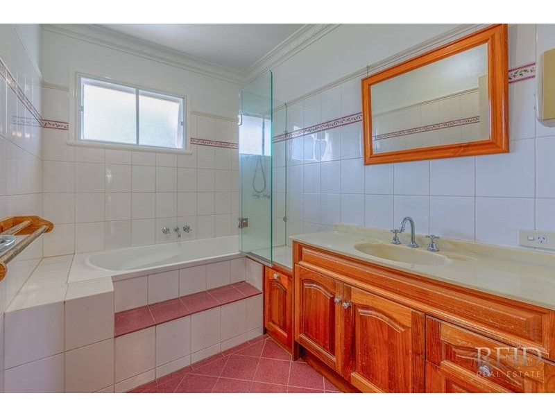 37 Chater Street, Carina QLD 4152