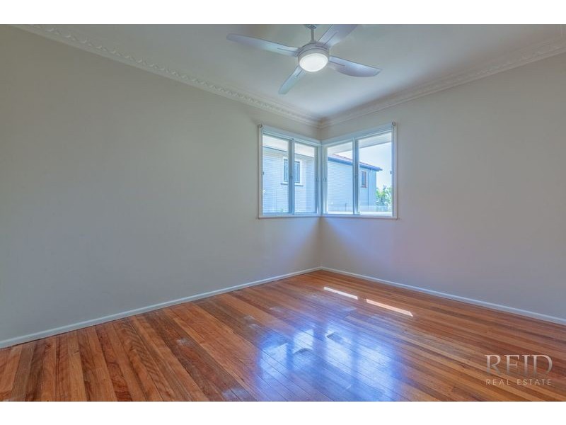 37 Chater Street, Carina QLD 4152