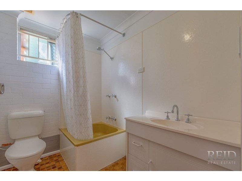 37 Chater Street, Carina QLD 4152