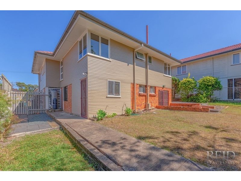 37 Chater Street, Carina QLD 4152