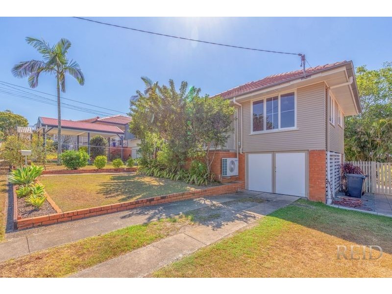 37 Chater Street, Carina QLD 4152