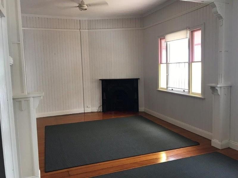 93 Lamont Road, Wilston QLD 4051