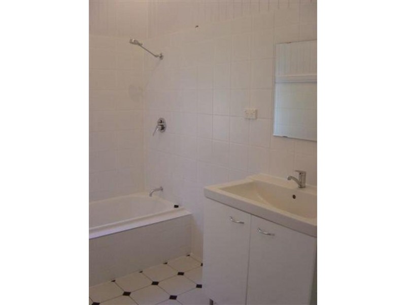 93 Lamont Road, Wilston QLD 4051