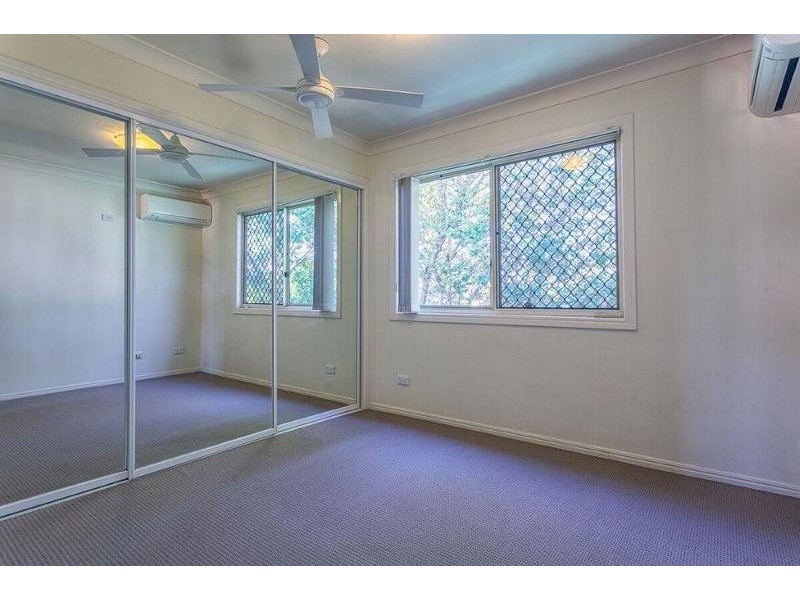 6/15 Vera Street, Greenslopes QLD 4120