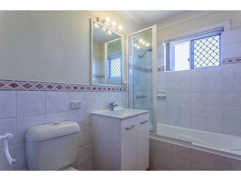 6/15 Vera Street, Greenslopes QLD 4120