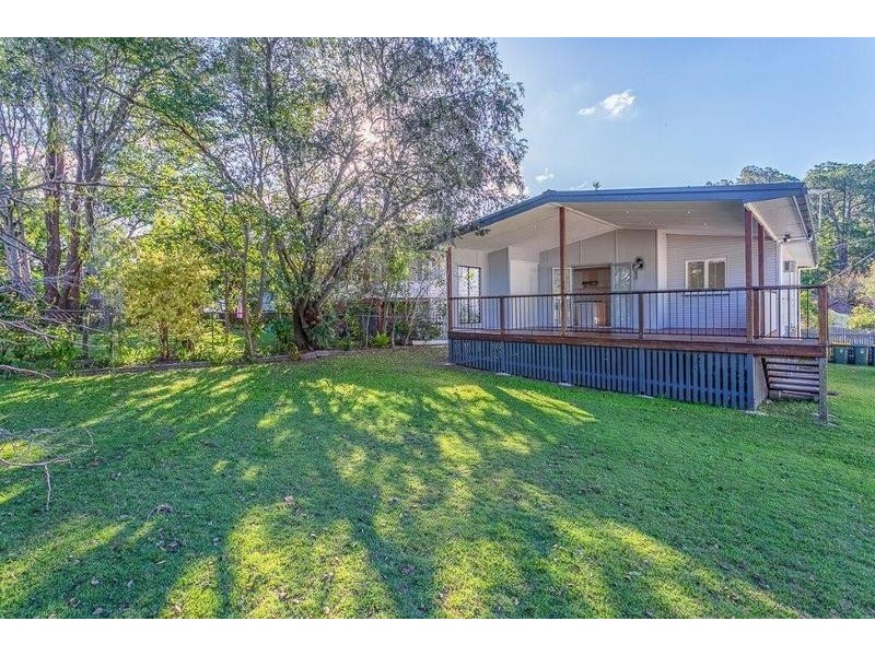 8 Romea Street, The Gap QLD 4061