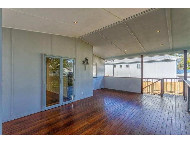 8 Romea Street, The Gap QLD 4061