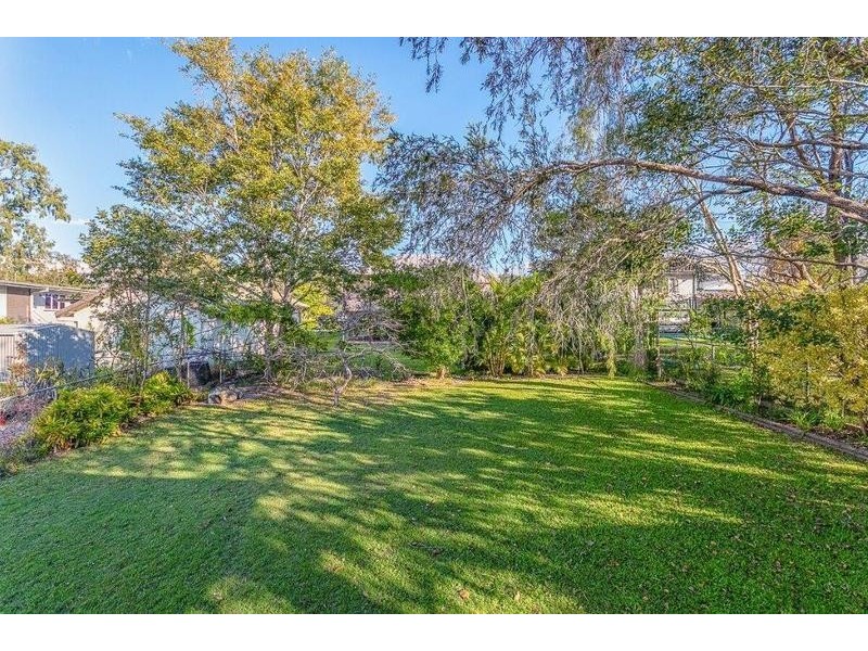 8 Romea Street, The Gap QLD 4061