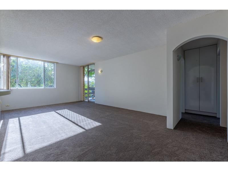 4/47 Swann Rd, Taringa QLD 4068
