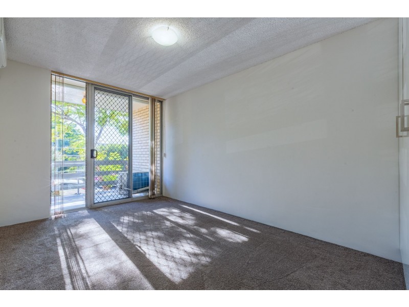 4/47 Swann Rd, Taringa QLD 4068