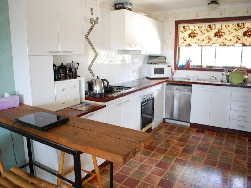 22 Jinjera Parade, Pambula Beach NSW 2549