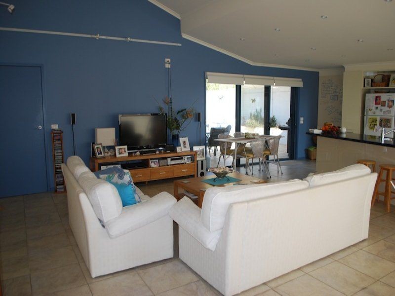 34 Jinjera Parade, Pambula Beach NSW 2549