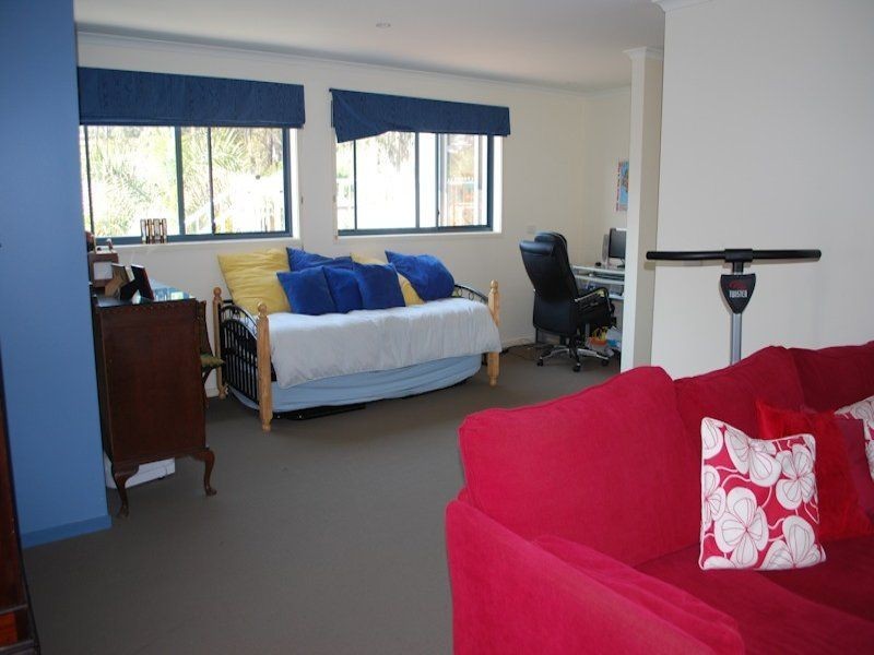 34 Jinjera Parade, Pambula Beach NSW 2549