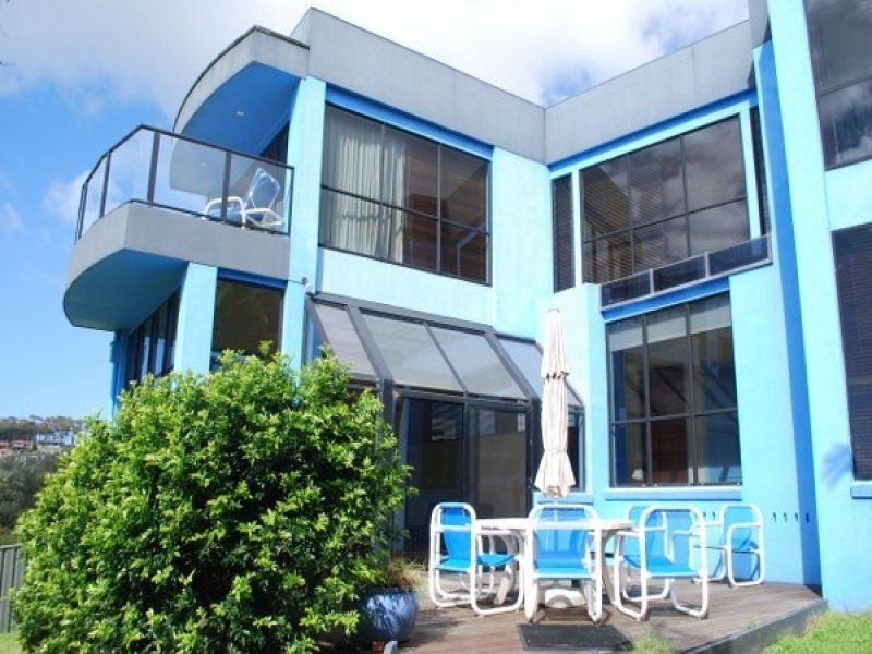 18 Dolphin Cove, Tura Beach NSW 2548
