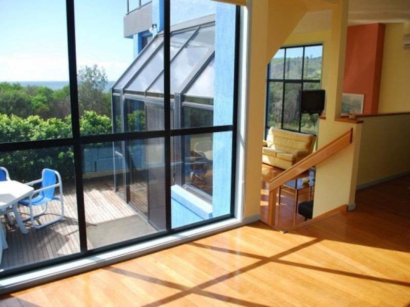 18 Dolphin Cove, Tura Beach NSW 2548