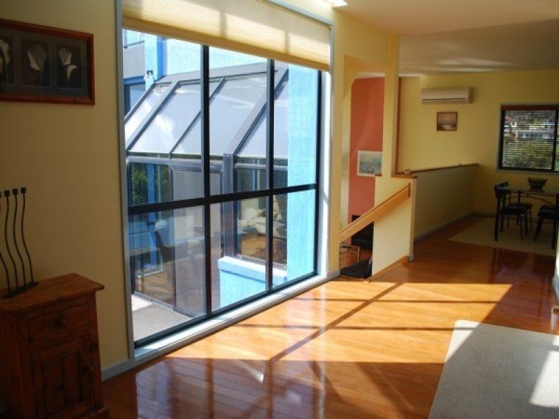 18 Dolphin Cove, Tura Beach NSW 2548