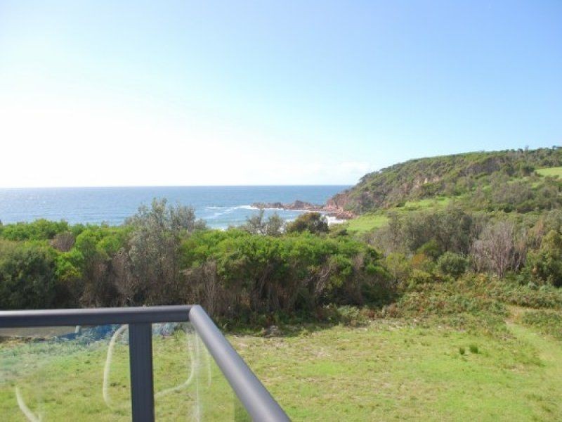 18 Dolphin Cove, Tura Beach NSW 2548