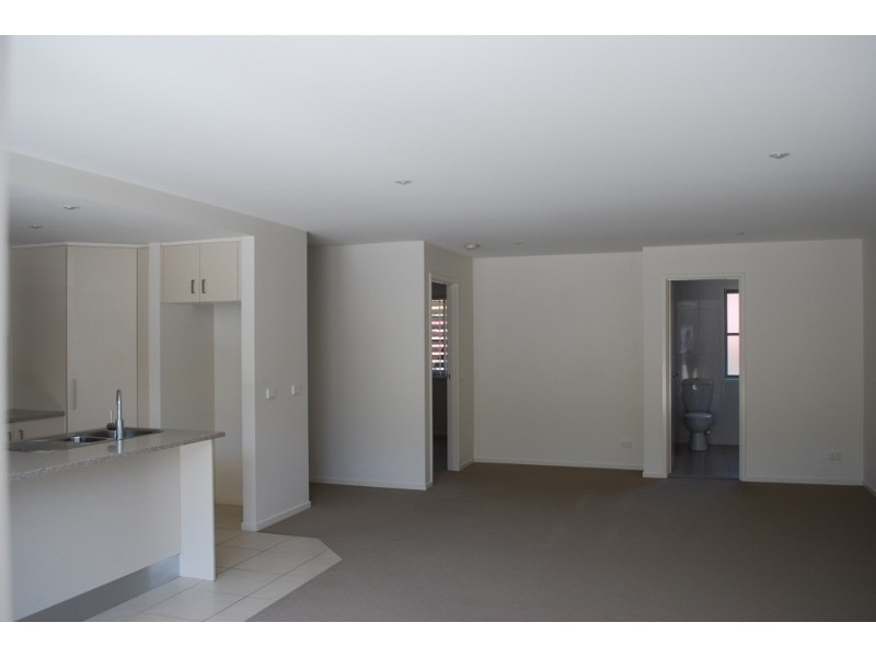 8/79-81 Culgoa Crescent, Pambula Beach NSW 2549