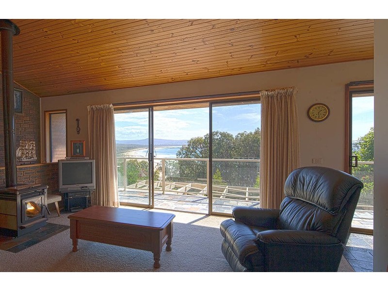 70 Coraki Dr, Pambula Beach NSW 2549
