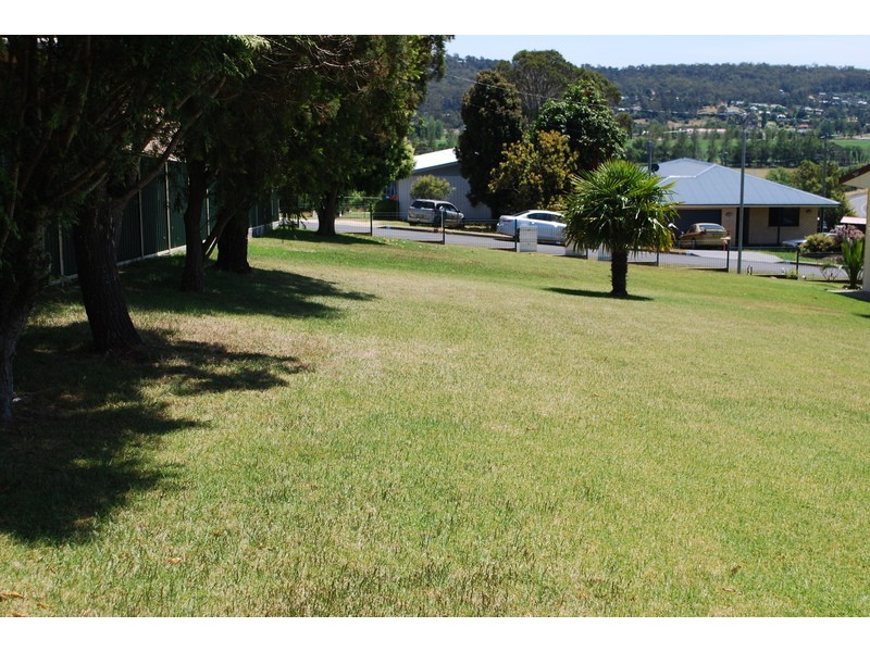 20 Pitt Street, South Pambula NSW 2549