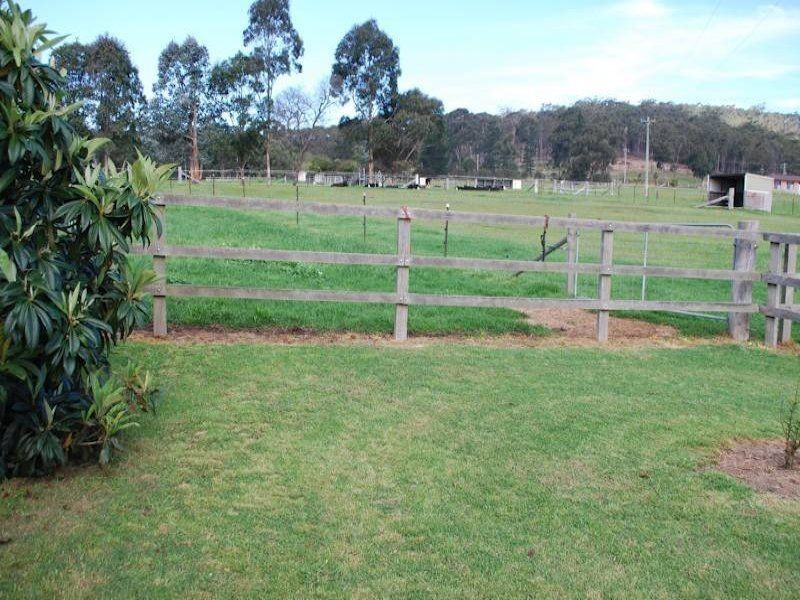 100 Yowaka River Rd, Greigs Flat NSW 2549