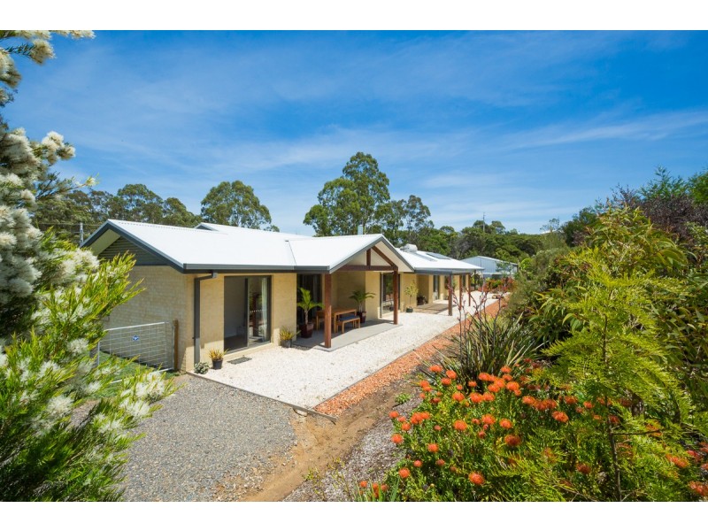 32 Karuka Close, Pambula NSW 2549