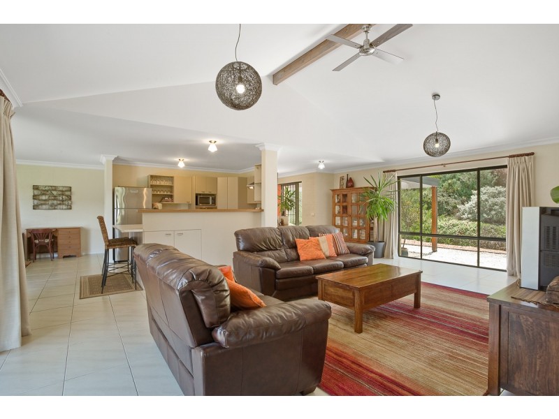 32 Karuka Close, Pambula NSW 2549