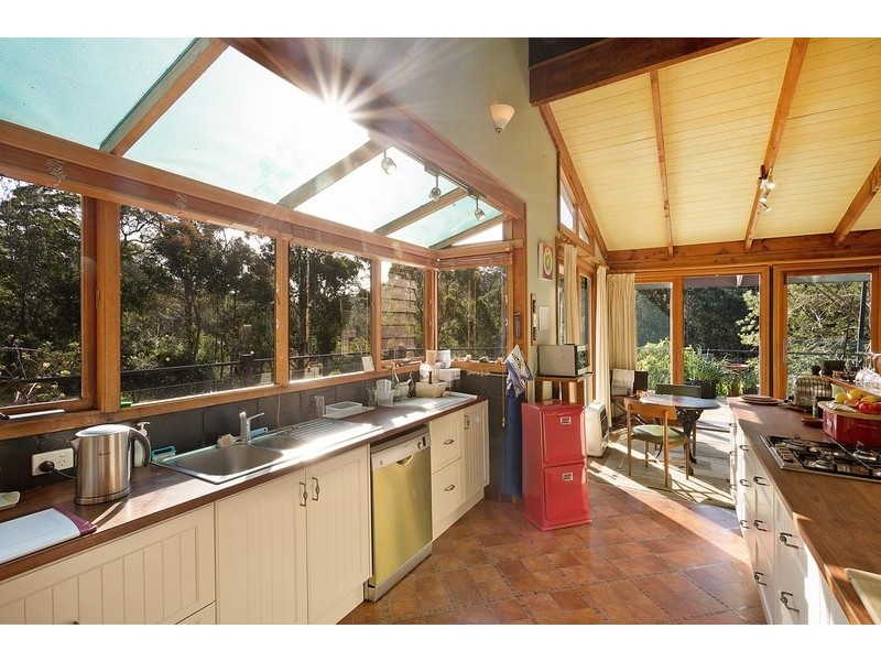 521 Sapphire Coast Drive, Tura Beach NSW 2548