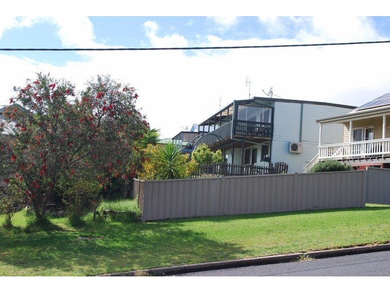 3 Pitt Street, South Pambula NSW 2549