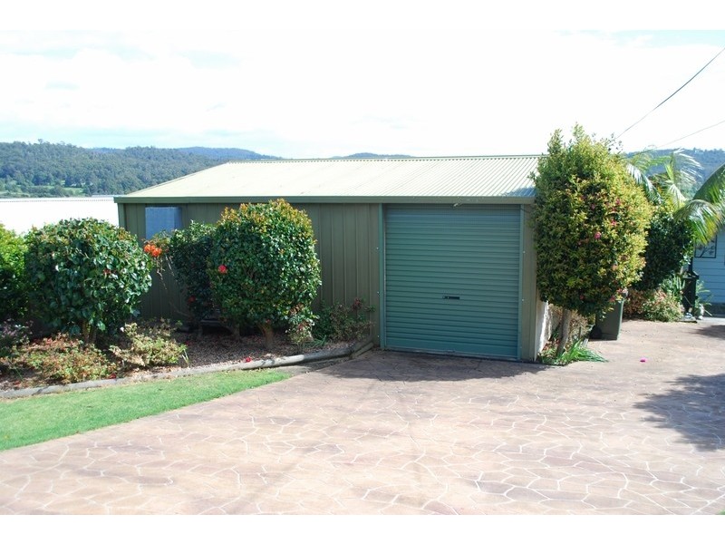 3 Pitt Street, South Pambula NSW 2549