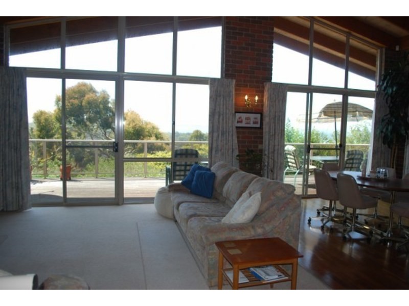 49 Jinjera Parade, Pambula Beach NSW 2549