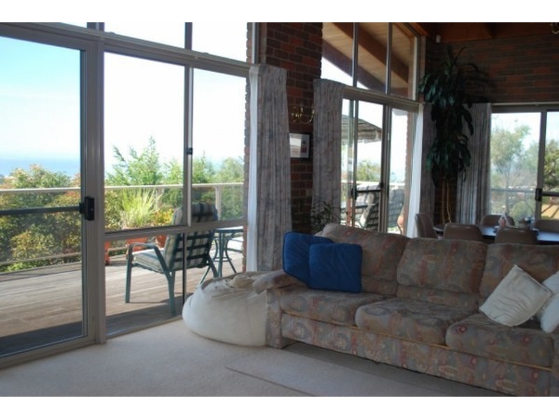 49 Jinjera Parade, Pambula Beach NSW 2549